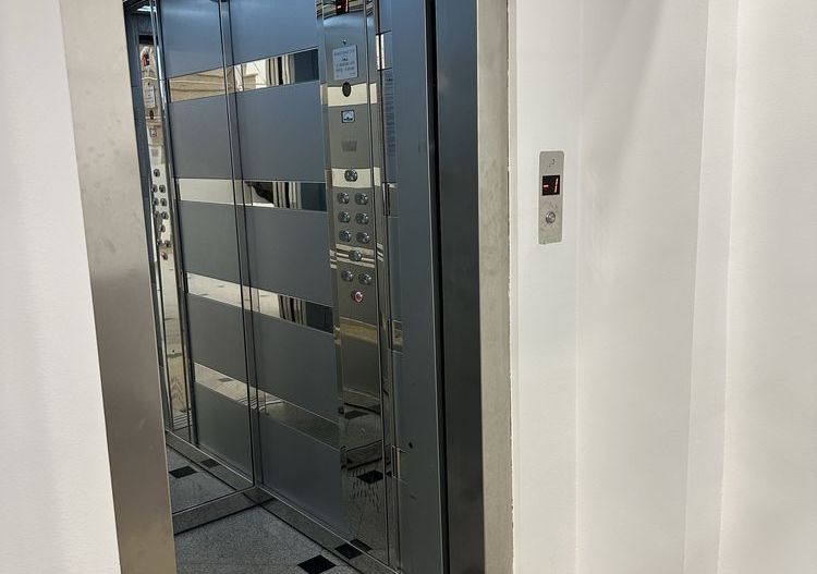 Spațiu de birouri 125mp I Hotel Marriott Catedrala Națională I Demisol - Poză 6