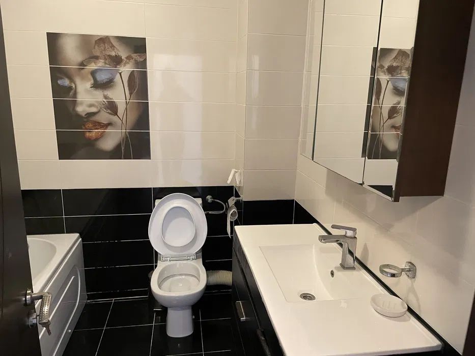 APARTAMENT DE LUX DECOMANDAT BLOC 2015 GROZAVESTI - Poză 3