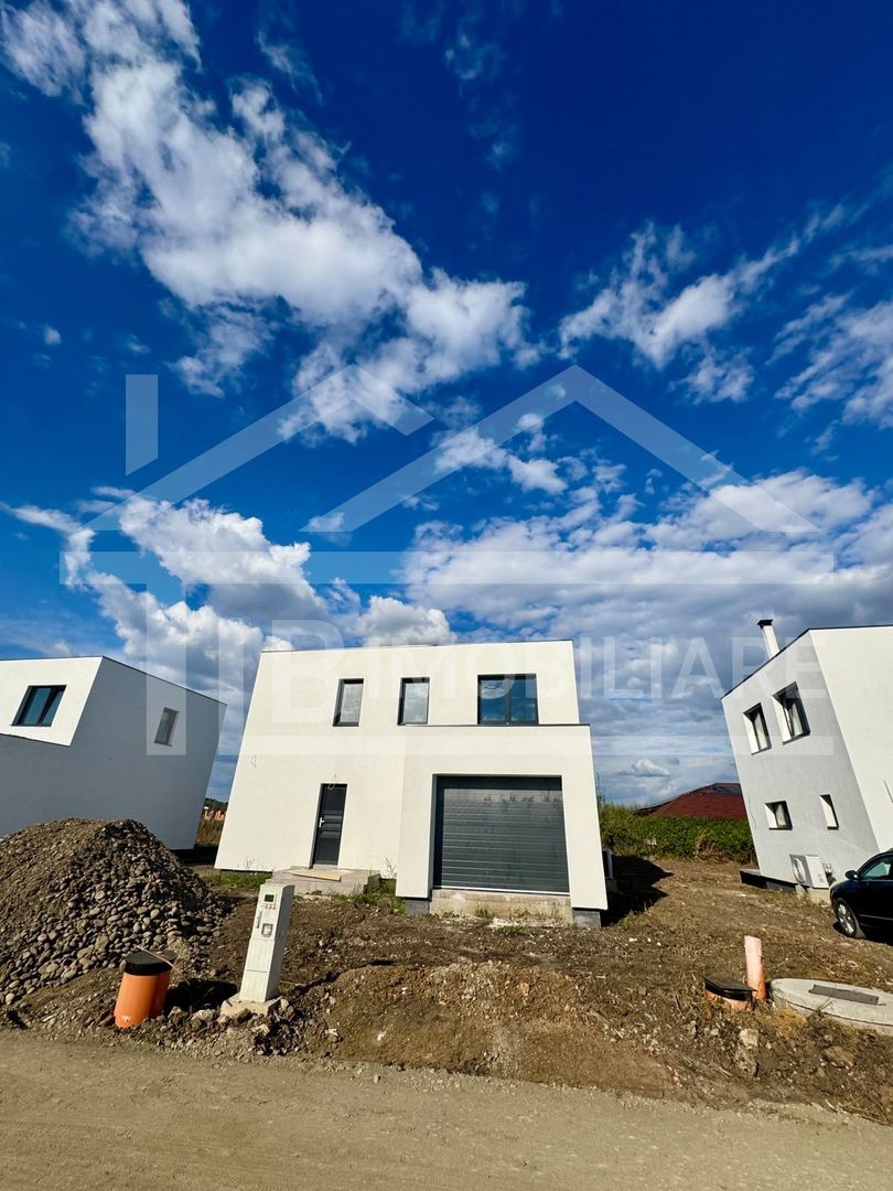Casă individuală, 4 camere, 120mp utili, teren 442mp, Zona Unirii - Poză 2