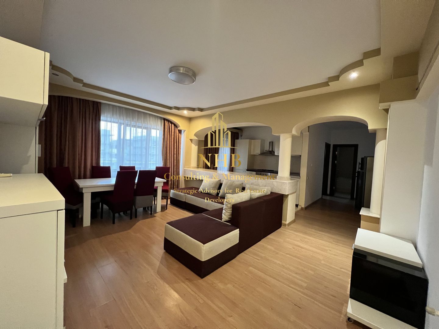 Apartament 3 camere si parcare de inchiriat Scoala Americana - Poză 1