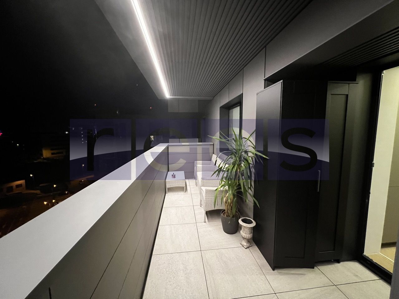 CORTINA ACADEMY | 3 CAMERE | 83MP | DESIGN INTERIOR ELEGANT - Poză 9