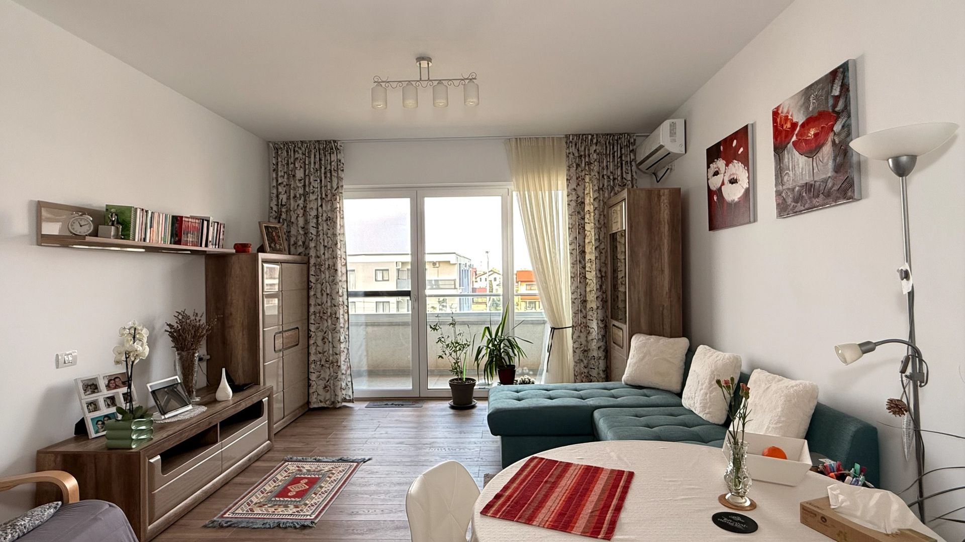 Comision 0% Apartament luminos cu 2 camere 52mp + balcon+ loc parcare Dumbravita - Poză 2