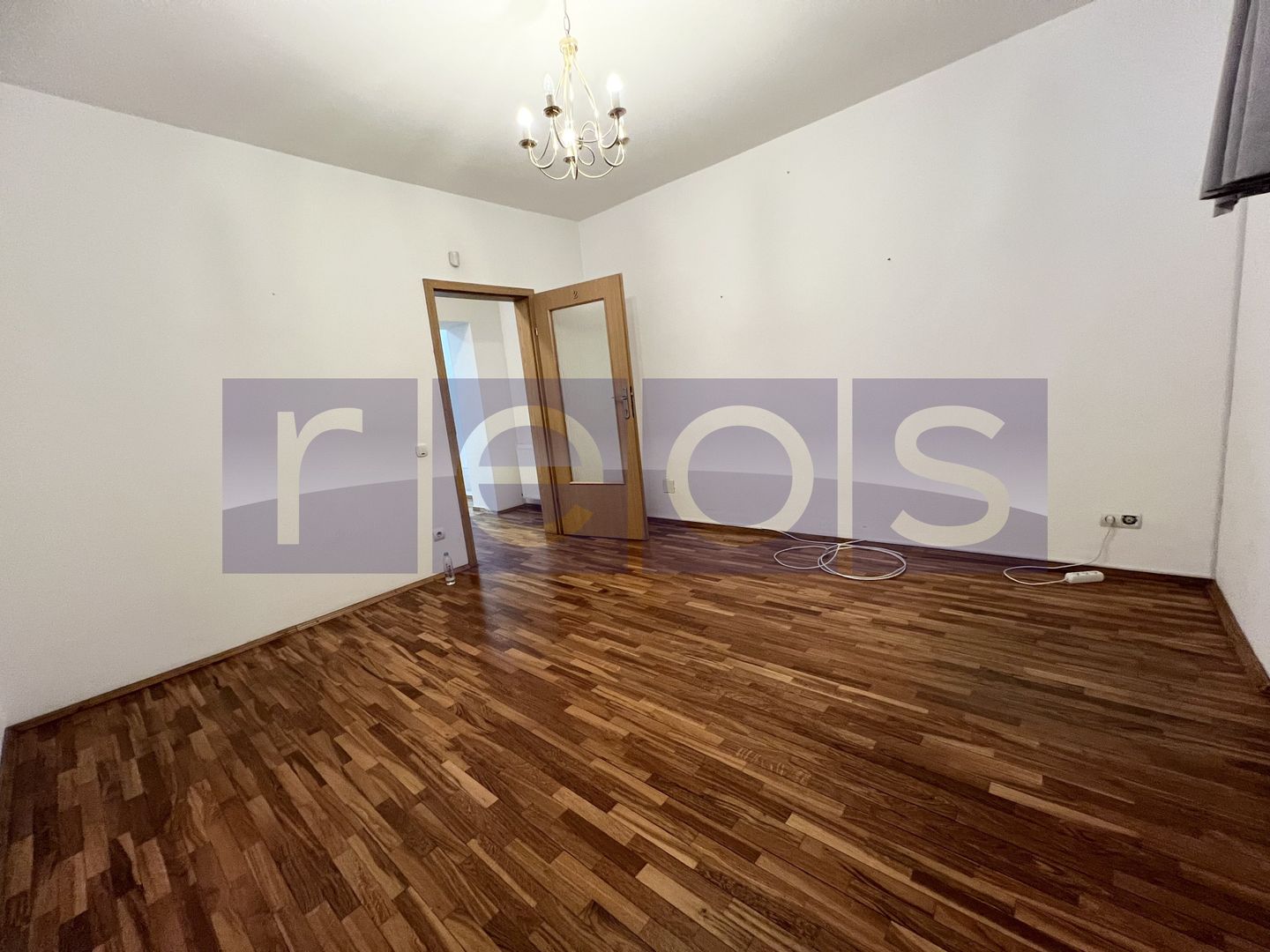 VANZARE | 5 CAMERE | BIROU SAU REZIDENTA | EMIL PANGRATI | DEMISOL RENOVAT - Poză 7