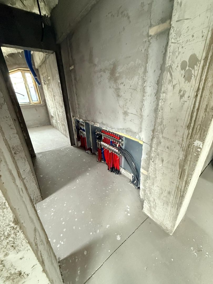 DE VÂNZARE sau SCHIMB - Vilă P+M semifinisată, zona Moara Grecilor; - Poză 6