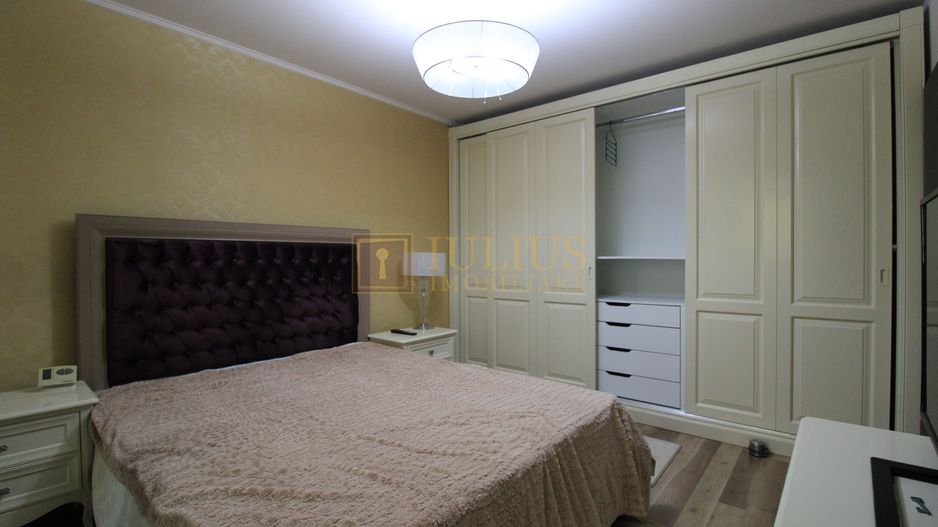 Mobilat modern, loc parcare inclus. - Poză 11