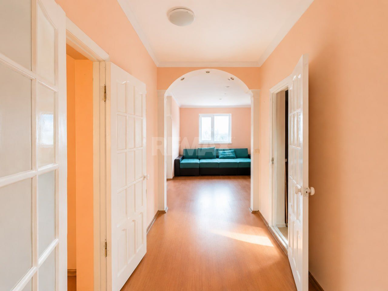 Cahul – Casă 3 Camere + Living | 139 m² | Teren 7.7 ari + Garaj | 89.900 € - Poză 13