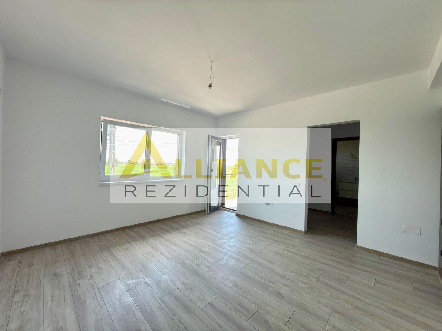 Vila individuala - 5 camere - 3 bai -Teren 310 MP-200 M DE STV - Poză 9