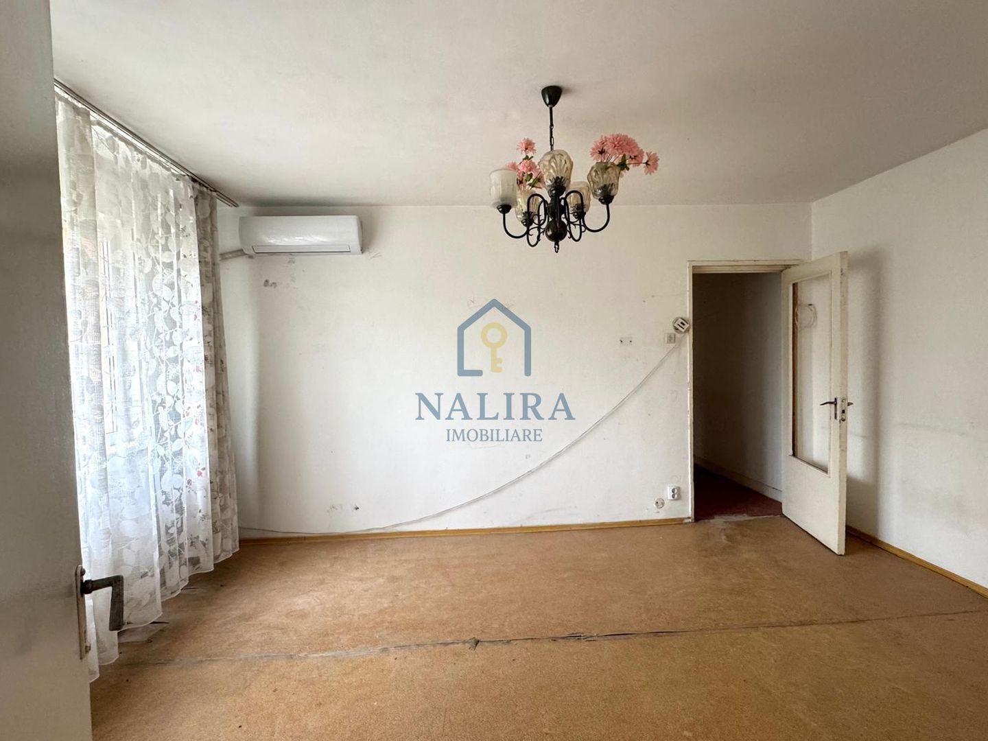 Vanzare apartamnt - 3 camere - etaj 1 Matei Basarab - Poză 1
