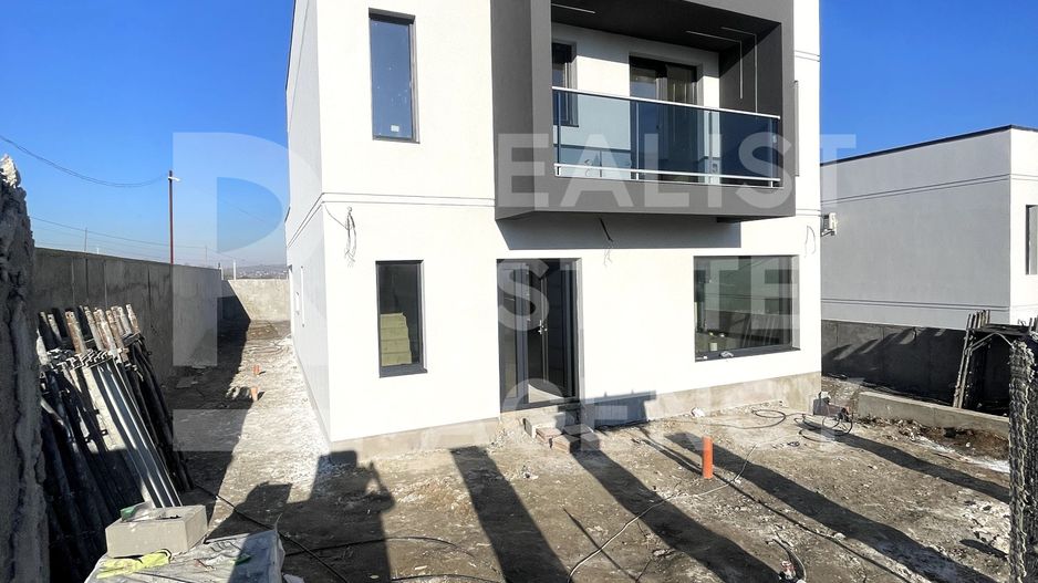 Casă de vânzare în Iași – Sorogari | 500 mp teren | 3 dormitoare, beci - Poză 2