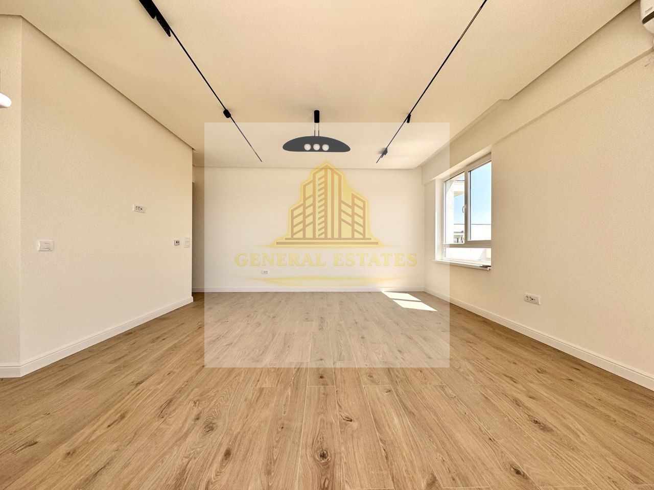 Vânzare Penthouse cu Terasă  83 m.p. -  Atrium Garden - Poză 10