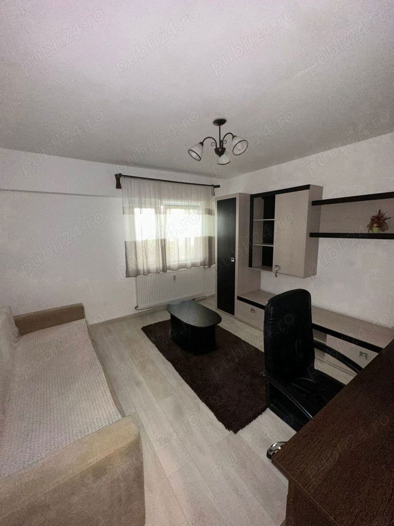 Garsoniera Zona Piata Cipariu - Poză 1