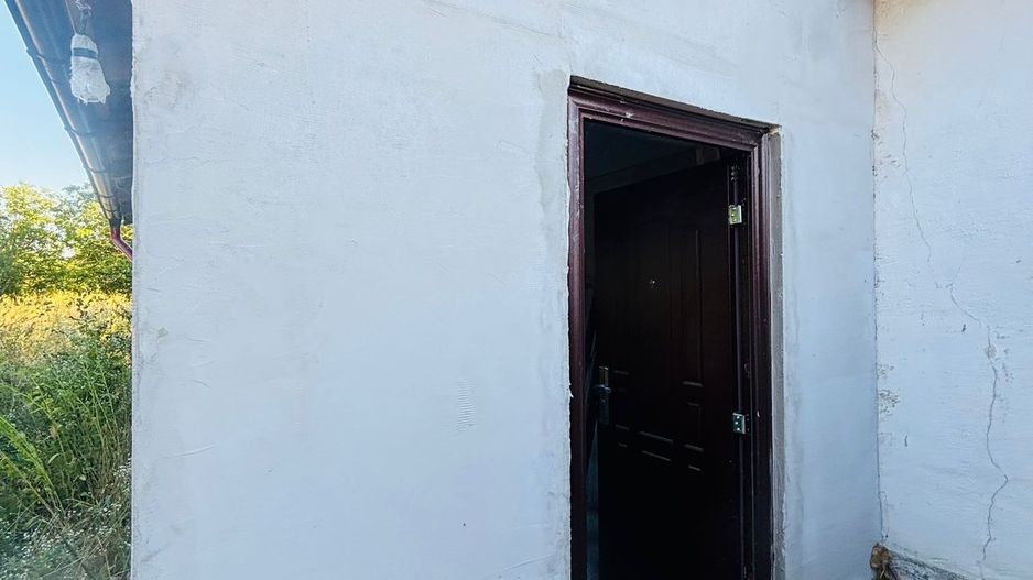 Casă și teren, 1.000 mp, Ciulești. 18.000 E. Comision 0 - Poză 10