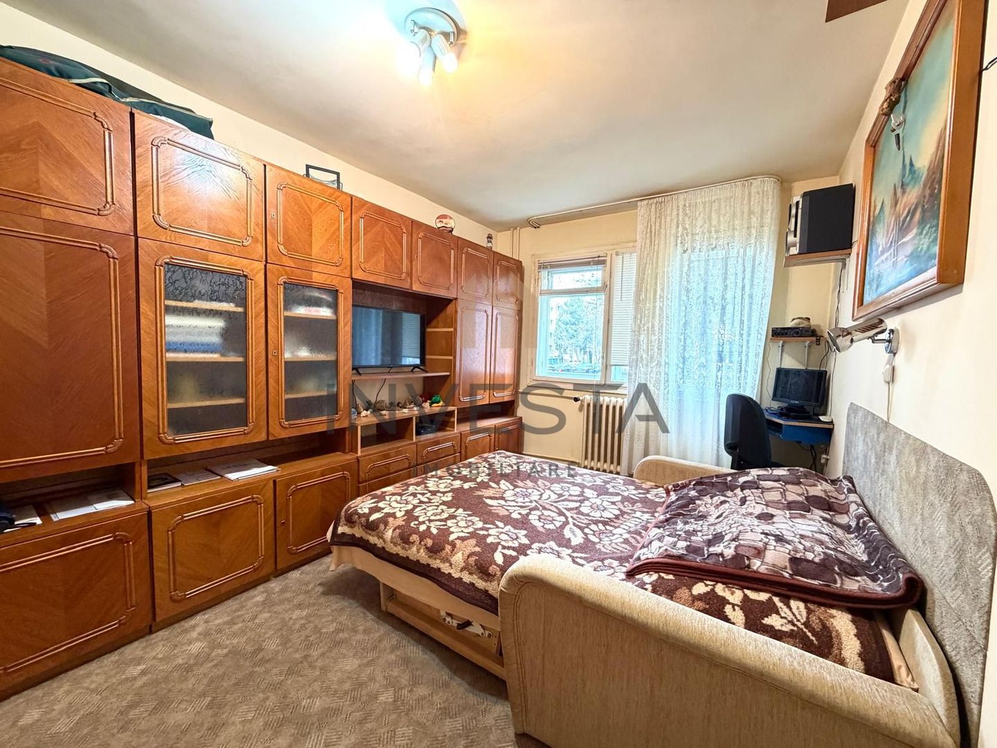 Apartament cu 3 camere pe Aleea Padin ! - Poză 2