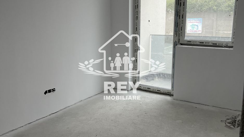 Apartament 3 camere,2 bai,2 balcoane, loc de parcare,Selimbar/Primarie - Poză 9