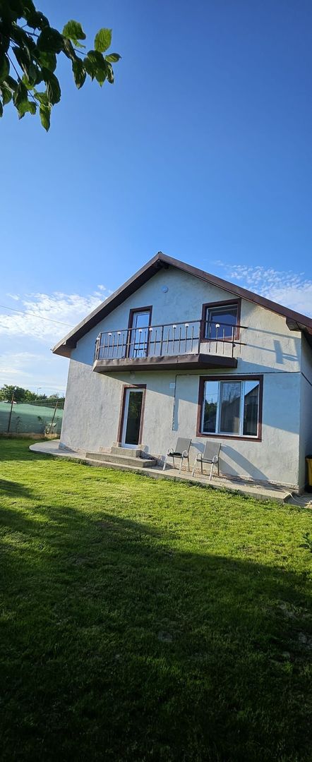 De inchiriat, vila noua - Bariera  Traian - Lacul Brates - Poză 21