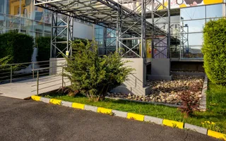 Cladire comerciala reprezentativa de inchiriat Calea Bucuresti Brasov - Poză 34