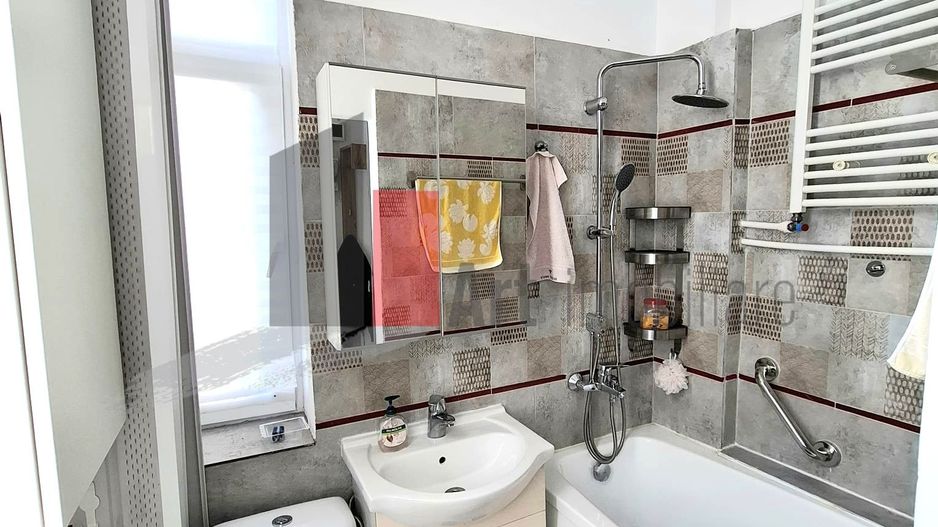 Studio modern, 32 mp,+ 20 mp anexe, zona Parcul Carol-Parlament - Poză 15