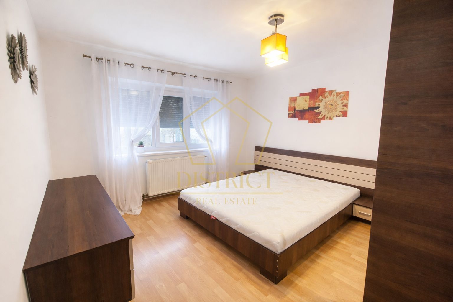 Apartament superb cu 2 camere | Girocului - Poză 3