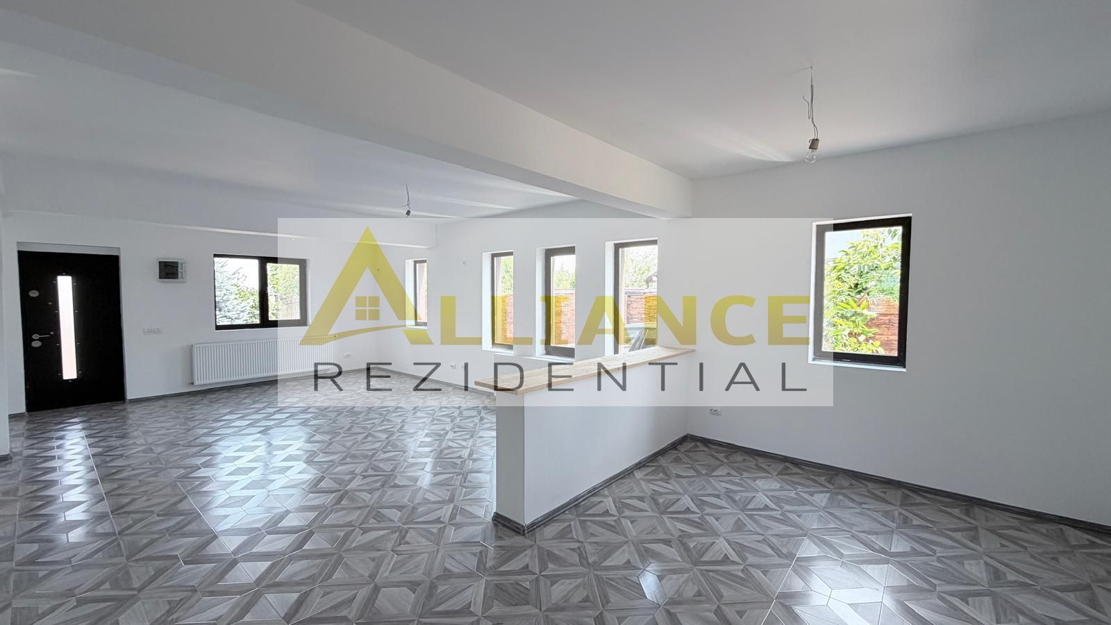 Casa Individuala - 5 camere - 3 bai - 555mp teren - Poză 8