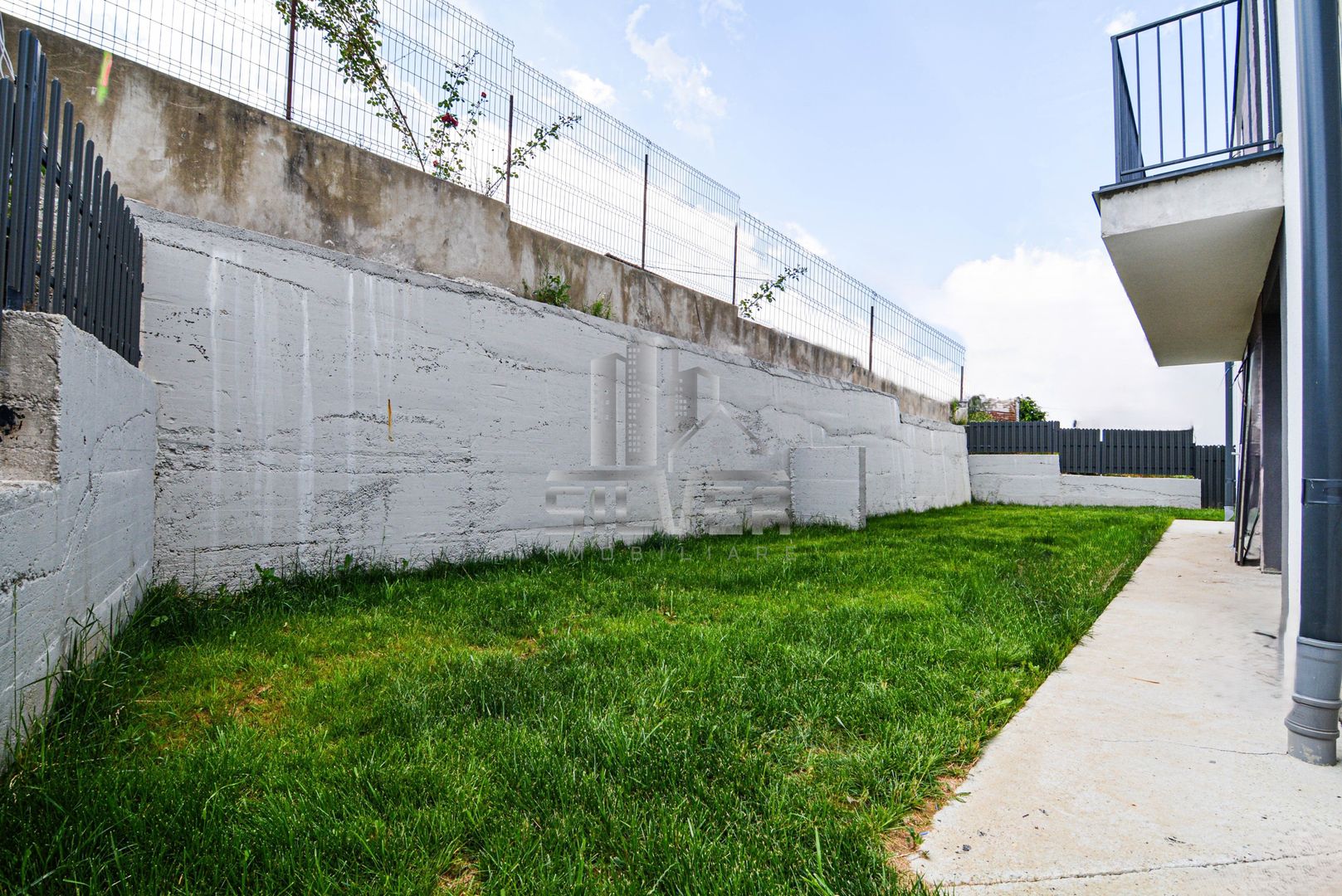 Casa de tip Duplex cu Panorama in Floresti. - Poză 4