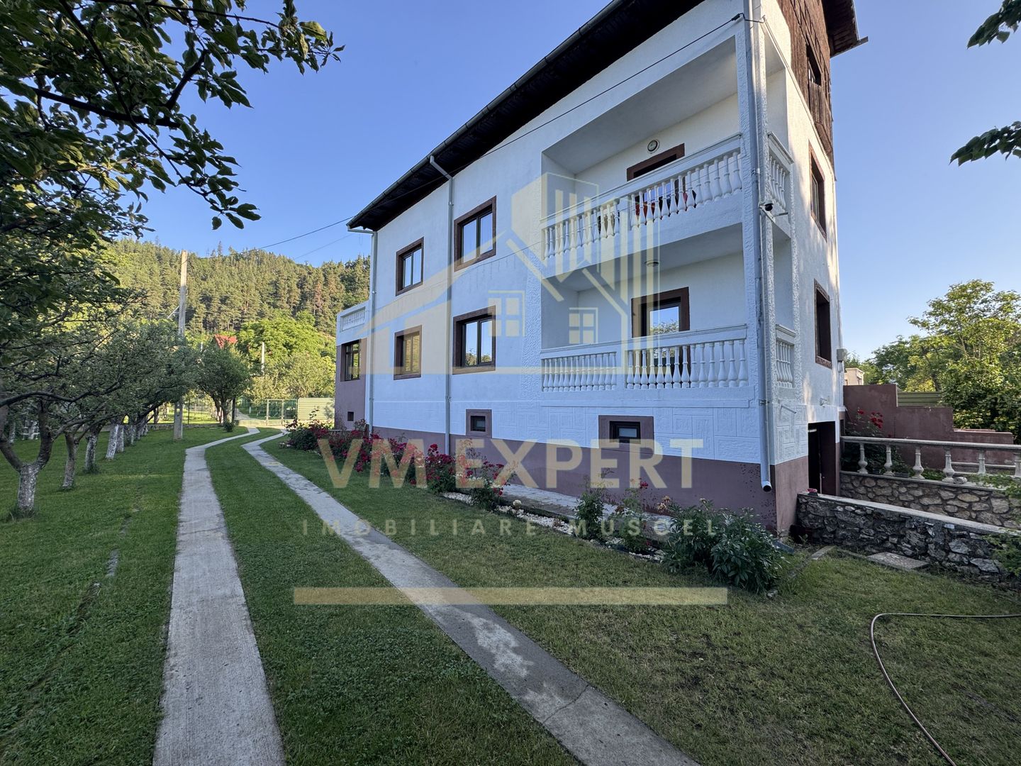 VILA S+P+E-306 MP, TEREN 2078 MP, CAMPULUNG - Poză 62