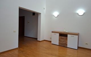 Vilă luminoasă I Gradina mare si loc de joacă privat I Iancu Nicolae - Poză 18