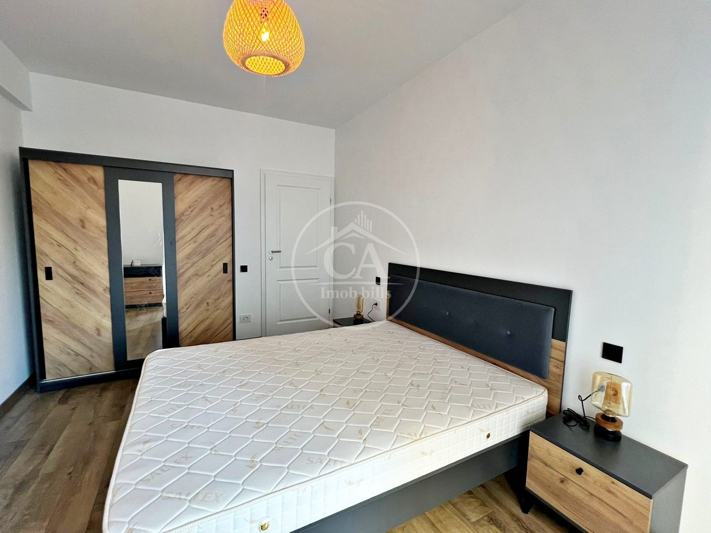 Apartament cu 3 camere de inchiriat in cartierul Luceafarul, Oradea - Poză 8