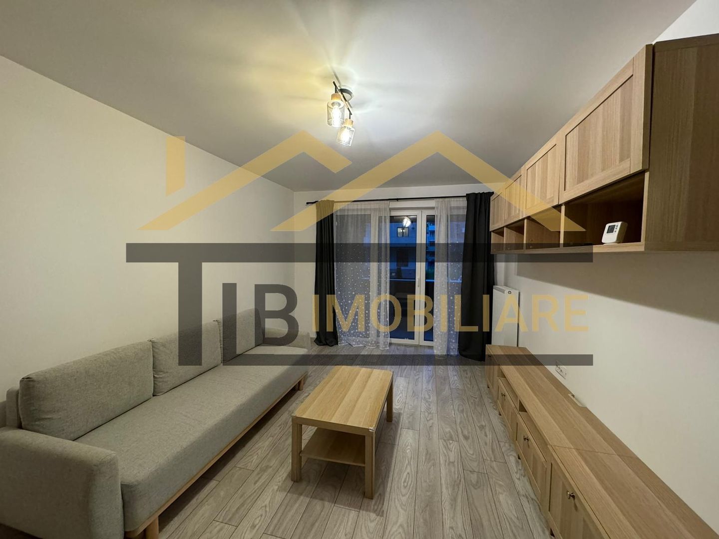 Apartament de 3 camere, decomandat, 80mp, parcare, Zona Maurer - Poză 1