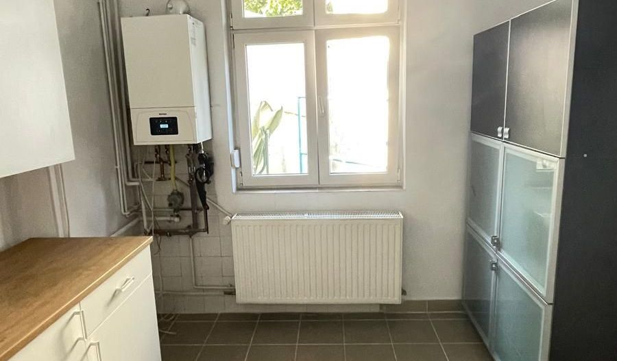 APARTAMENT RENOVAT PARCARE  ZONA UNIRII - Poză 7