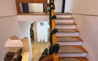 Vila de vânzare 160 mp - complet mobilată și utilata  - Câmpina ! - Poză 21