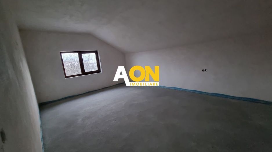 Casa Individuala 6 Camere, Zona Barabant - Poză 12