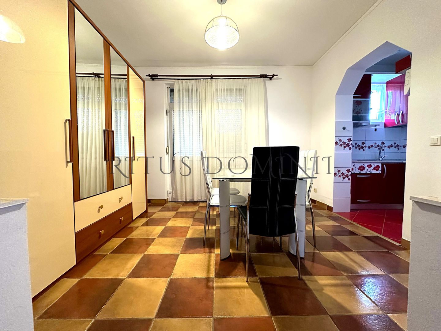 Vila Superba cu 6 Camere, Amenajata Echipe Muncitori, Oncea, 200mp - Poză 3