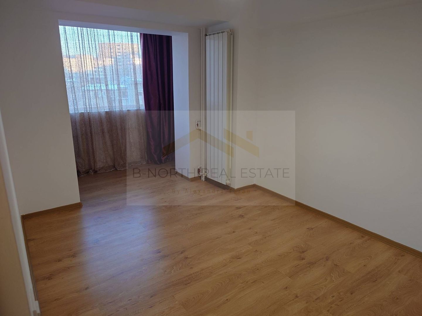Apartament 4 camere de închiriat Bulevardul Libertății – 100 mp | decomandat - Poză 4