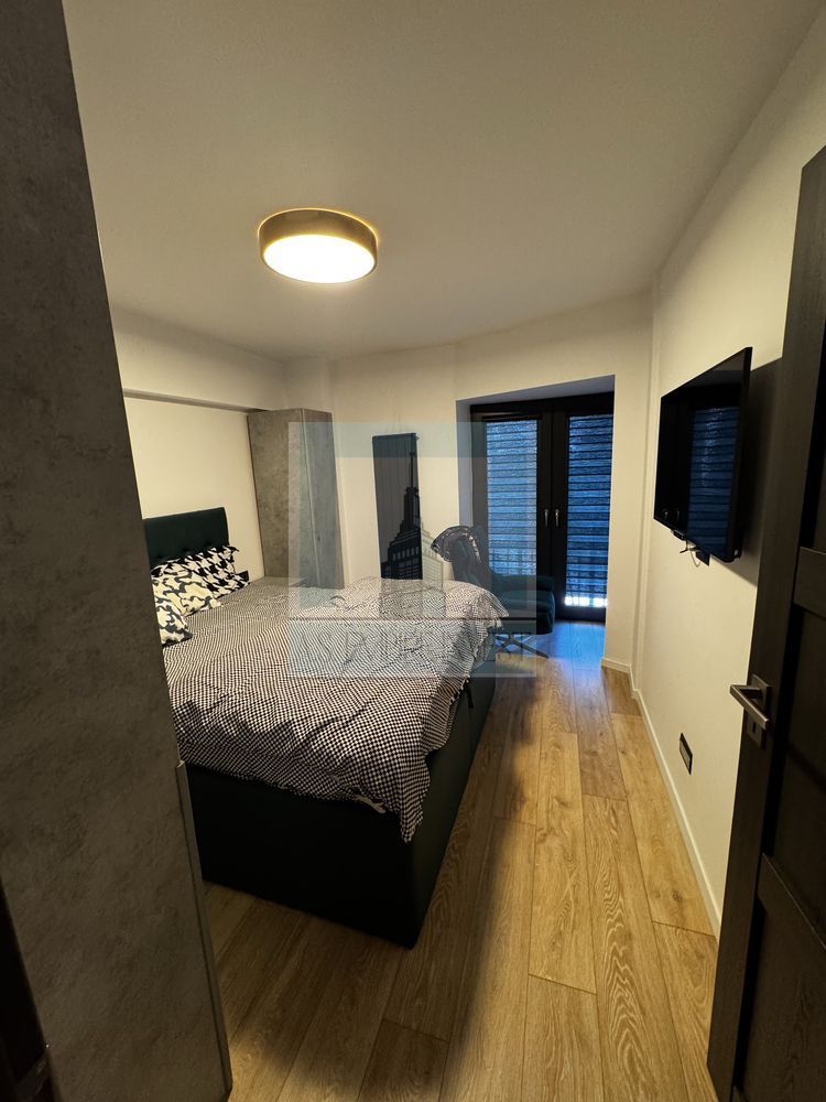 Apartament 4 camere mobilat/utilat lux - zona Centrul Civic - Poză 3