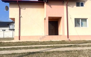 Priveliste frumoasa! Vanzare casa cu 3 camere in Sotanga! - Poză 3