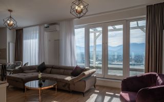 De inchiriat penthouse zona Tractorul, Coresi - Poză 2