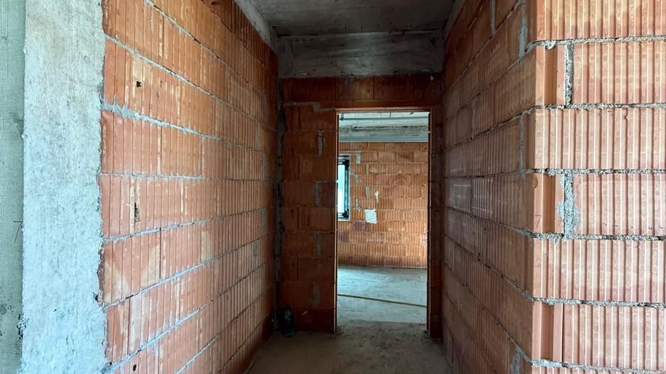 Casa individuala- 3 dormitoare - teren mare -Dumbravita - Poză 5