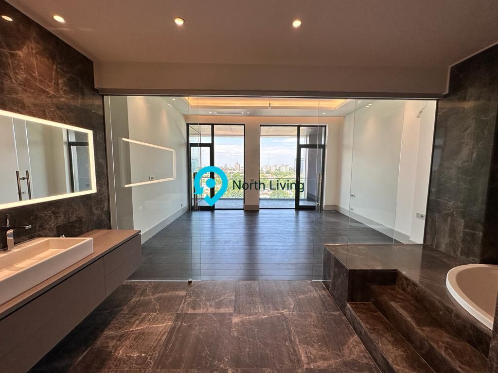Penthouse exclusivist cu Jacuzzi | 4 Camere | 234 mp | B. Vacarescu - Poză 1