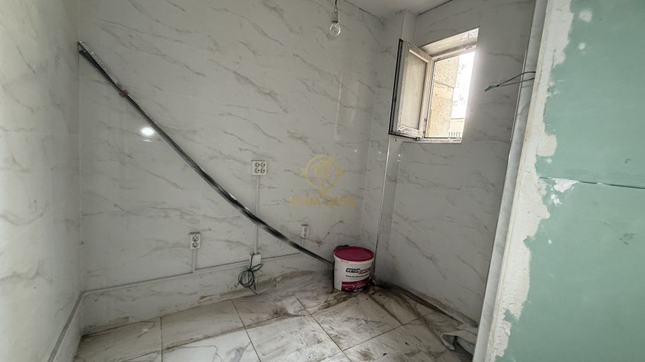 De vanzare Apartament 1 Camera Zona Buna/Baie/Bucatarie Renovate - Poză 3
