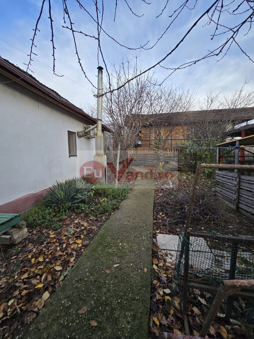 Exclusivitate! Proprietate in Sendreni, jud. Galati -  65.000 EUR - Poză 17
