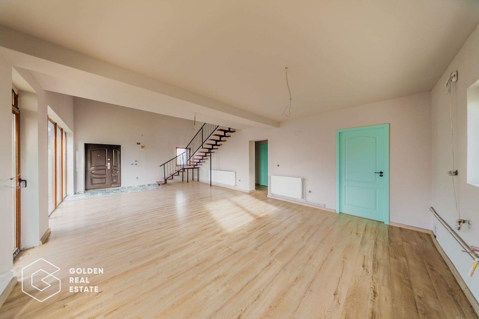 Preț redus 10.000 Eur | Casa finisata, teren 450 mp, in Pecica - Poză 3