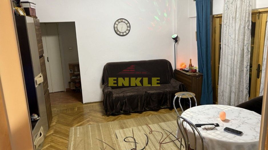 De vânzare apartament cu 3 camere semidecomandat, zona Carrefour - Poză 2