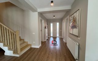 Vila superba Dumbravita - Poză 3