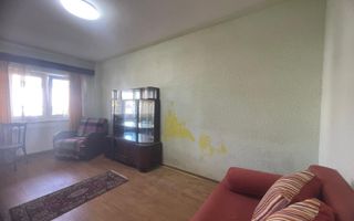 Garsoniera decomandata cu 1 cameră și bucatarie separata si pivnita - Poză 4