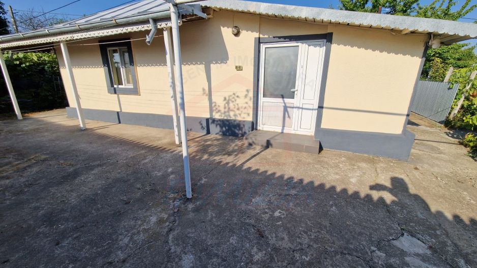 85.000 Euro- casa +magazin+garaj in com Smardan, sat Cismele, - Poză 8