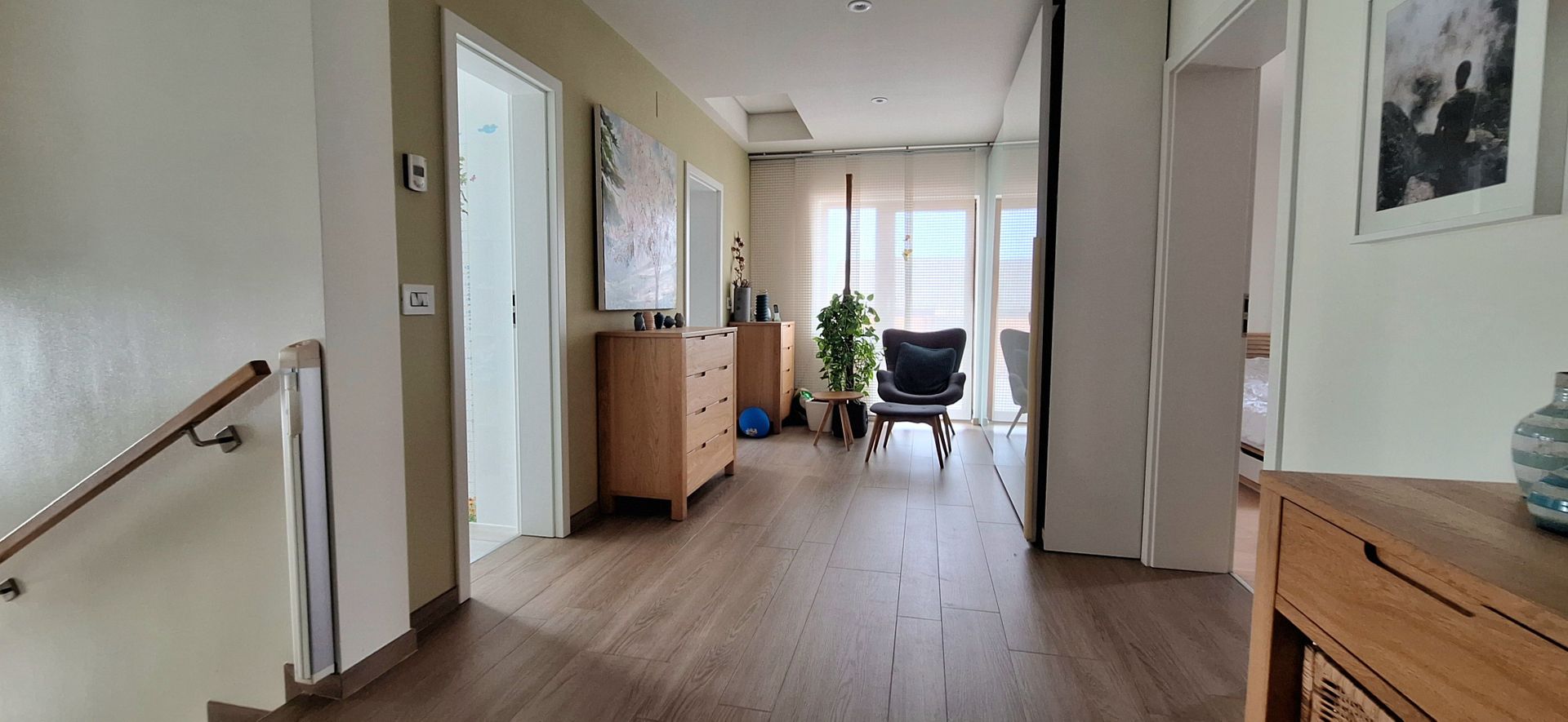 Casa eficienta energetic cu piscina in Giroc - Poză 30