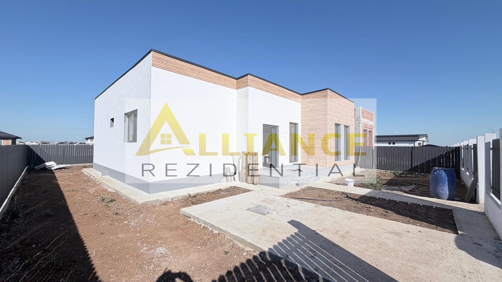 Casa Individuala - 4 camere - 2 bai - 350mp teren - Poză 1