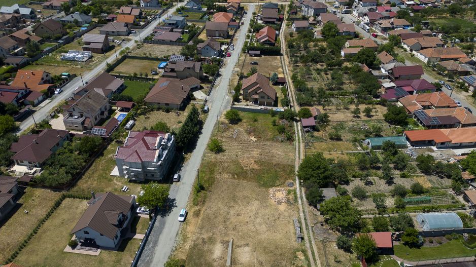 Loc de casă în Sânleani 414 mp - Poză 6