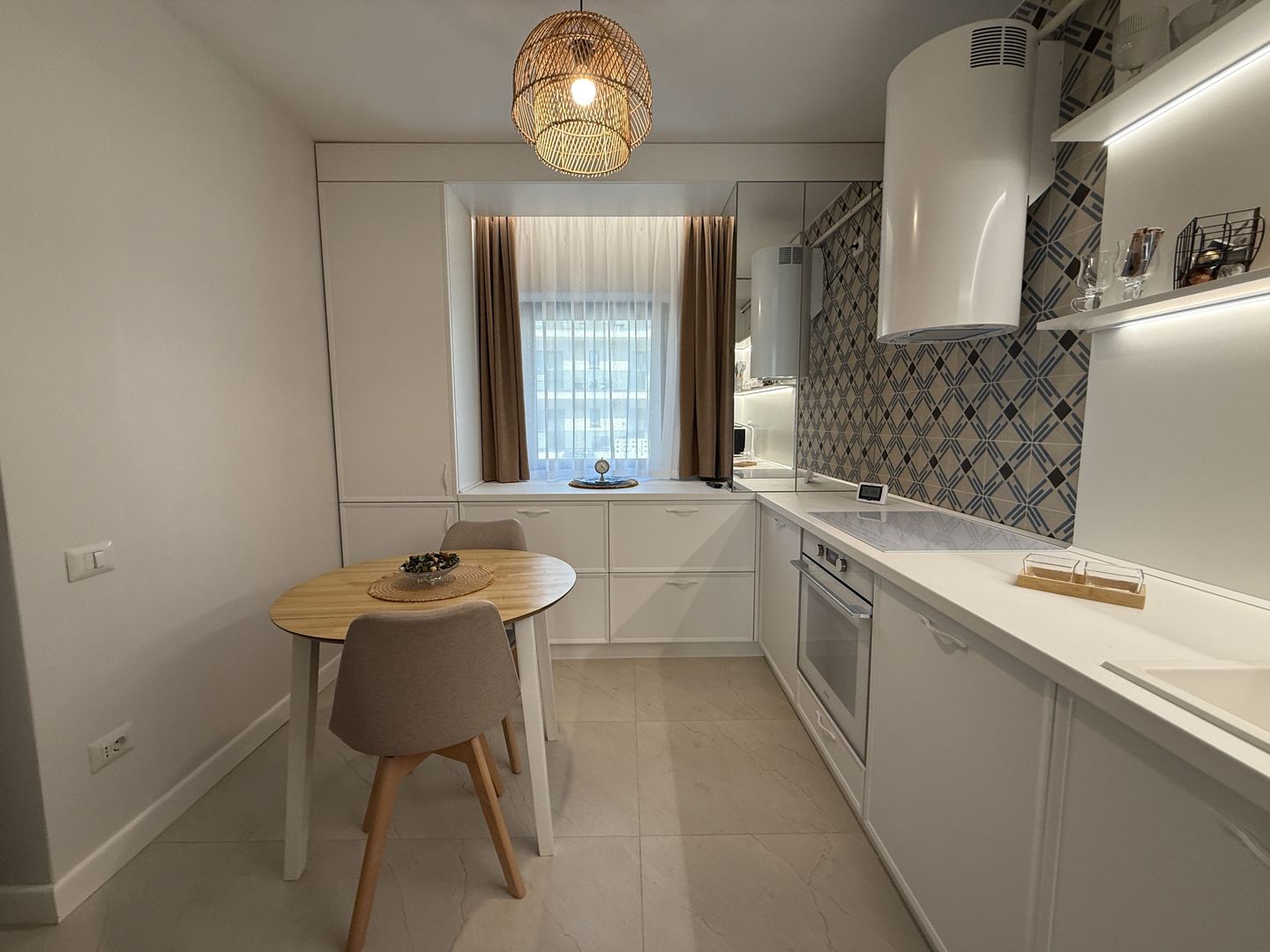 Apartament 2 camere cu TERASĂ, prima închiriere - zona Doamna Stanca - Poză 4