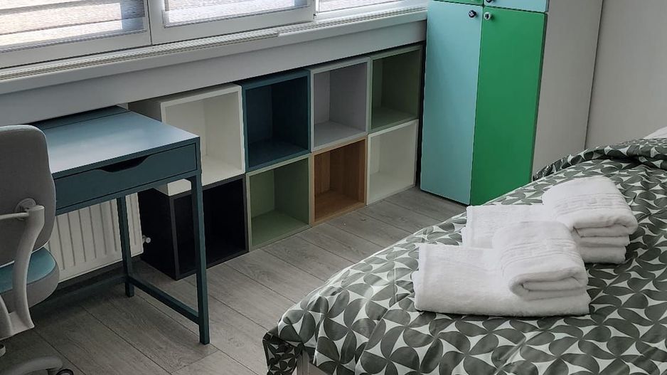 APARTAMENT MOBILAT SI UTILAT METROU ZONA 1 MAI - Poză 15